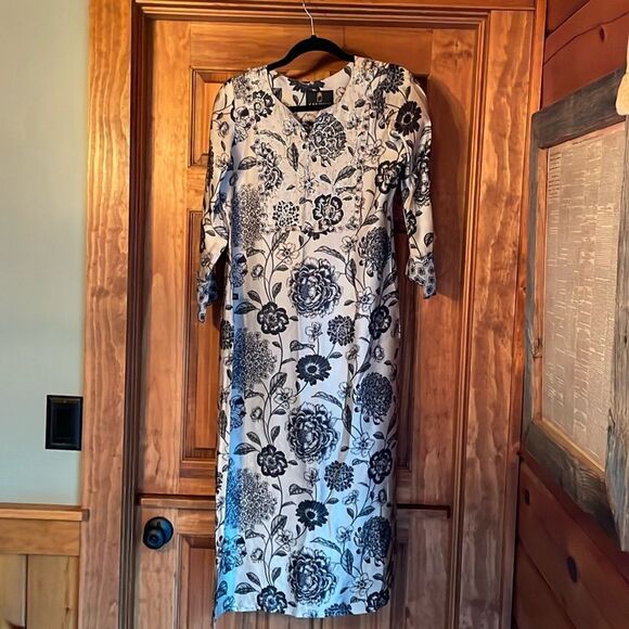 Kashish beaded/sequin threaded Floral cultural dress - Picture 1 of 13